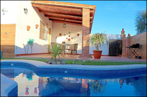 Chalet acogedor con piscina